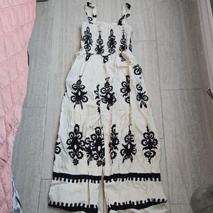 Umgee Black and White Jumpsuit